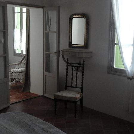 Le Presbytere Bed & Breakfast Rivesaltes Cameră foto