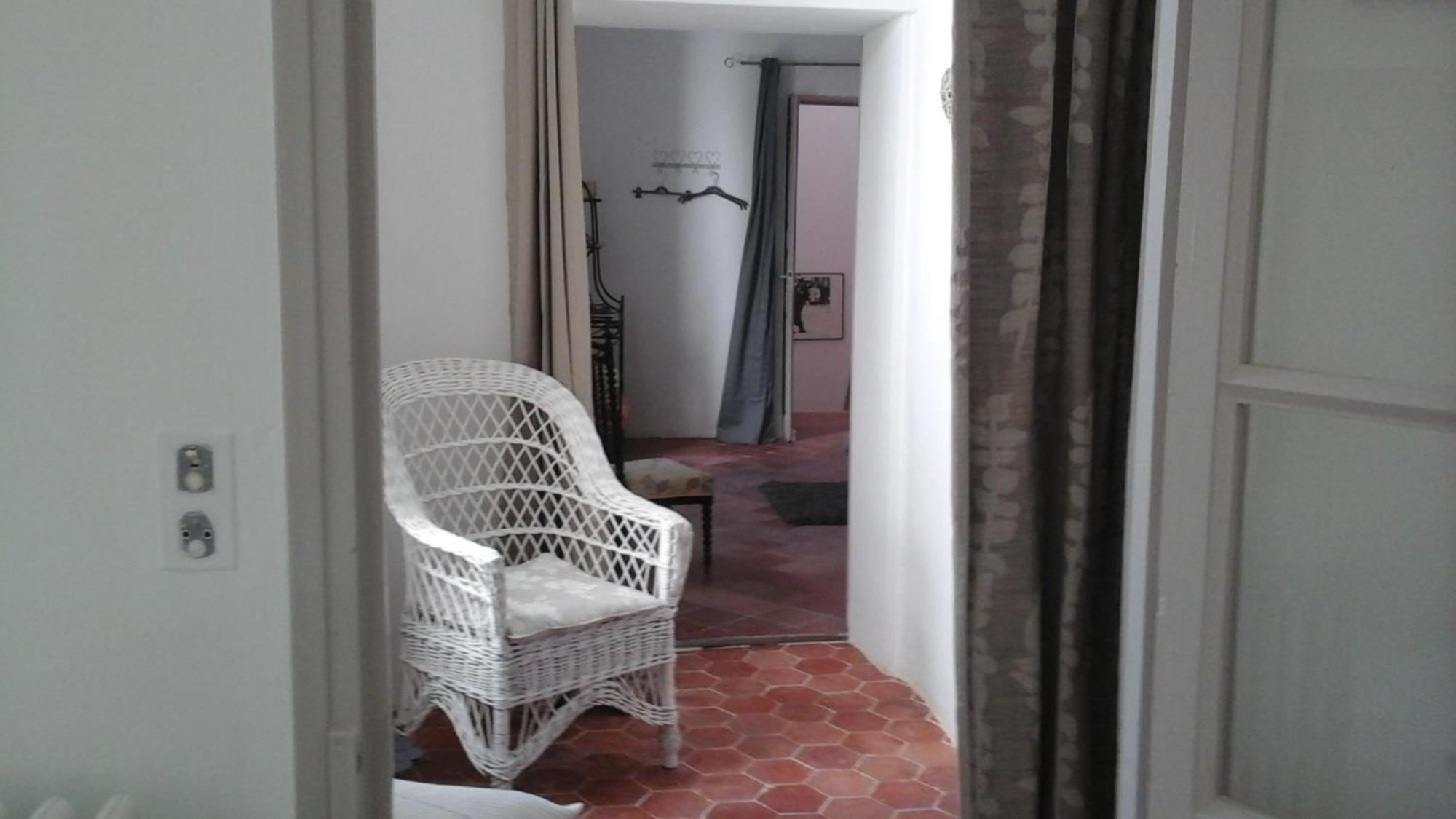 Le Presbytere Bed & Breakfast Rivesaltes Cameră foto
